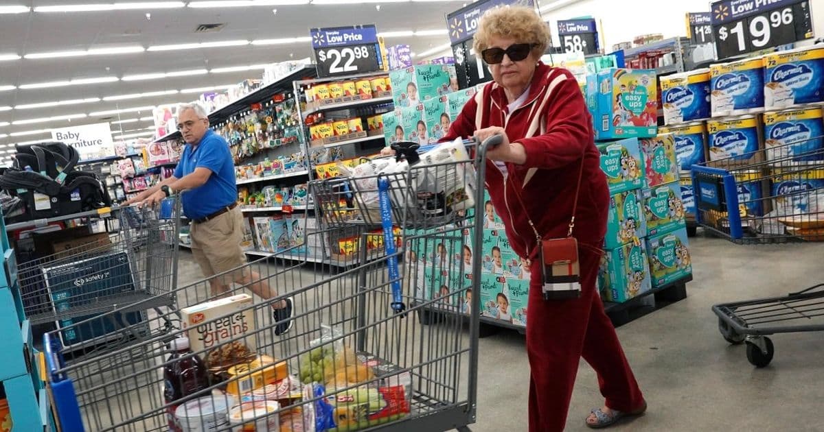 Walmart Joins $1 Trillion Club as E-Commerce, AI Investments Drive Stock Surge