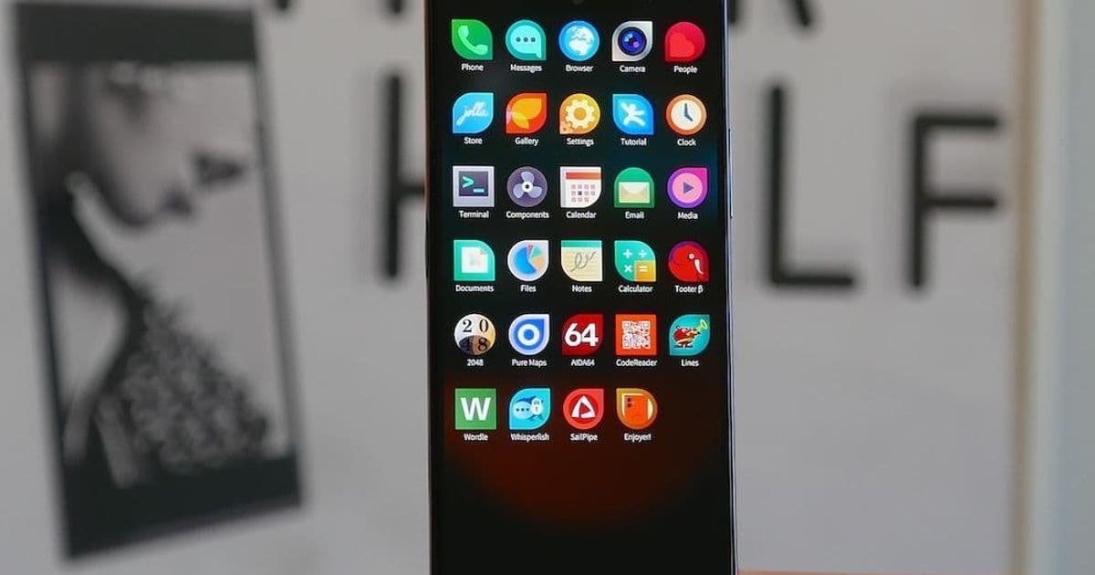 Jolla Phone Pre-Orders Hit 10,000, Production Set for Q2 2026