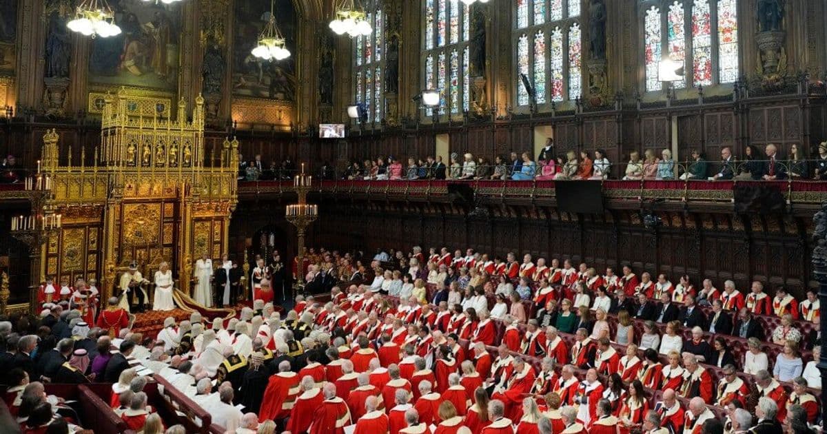 UK Parliament Votes to Remove Hereditary Peers After 700 Years