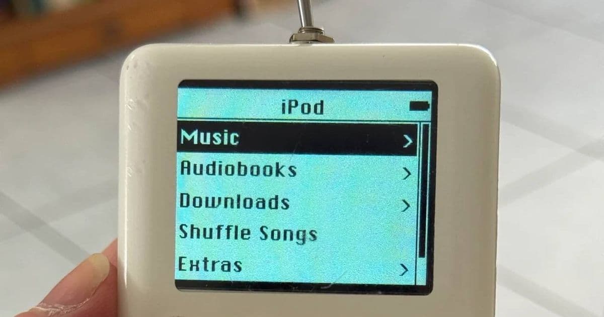 This 3rd-gen iPod resurrected with a Raspberry Pi proves people still love Apple's older products