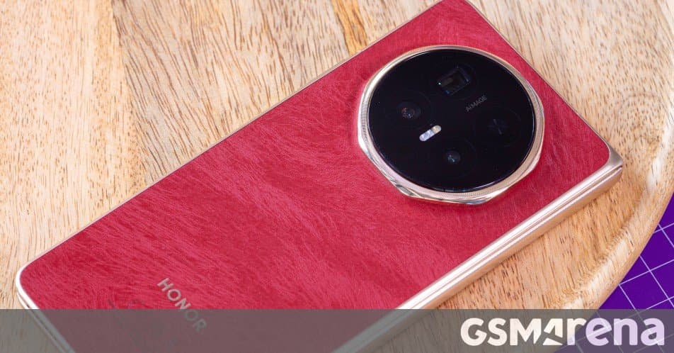 Honor Magic V6 Red Edition: A Textured Foldable with Color-Shifting Magic