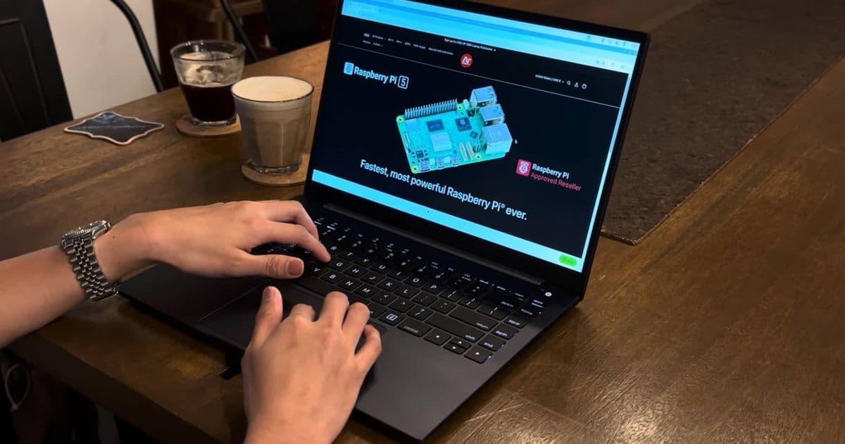 The Argon One Up: A Raspberry Pi Laptop That Actually Made It to Market
