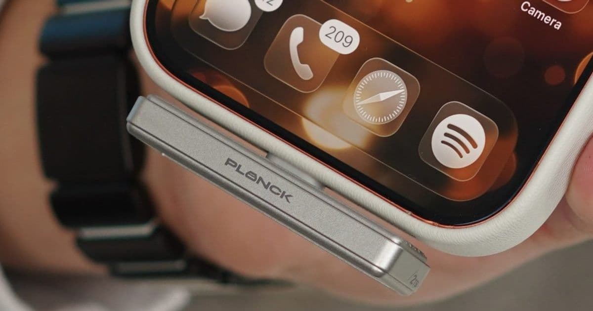 This tiny SSD is the most iPhone-friendly external drive yet