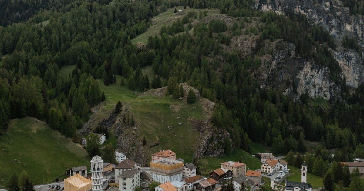 Tor Alva: The 30-Meter 3D-Printed Tower Reshaping Construction