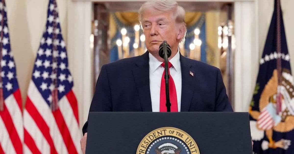 Trump threatens to bomb Iran power plants, bridges if Strait of Hormuz stays closed