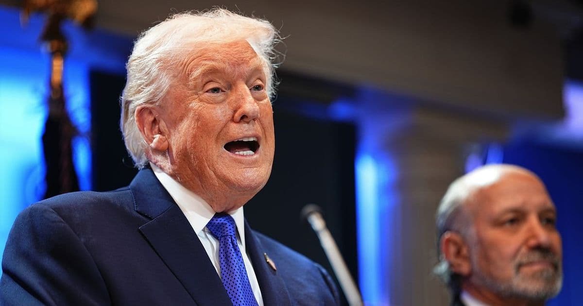 Trump Announces 10% Global Tariff Following Supreme Court Trade Policy Defeat