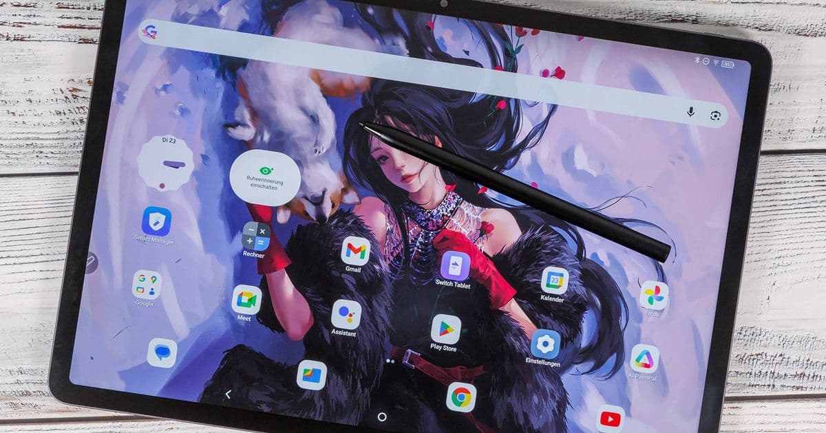 Ugee UT3 Review: Massive Canvas Meets Entry-Level Limitations