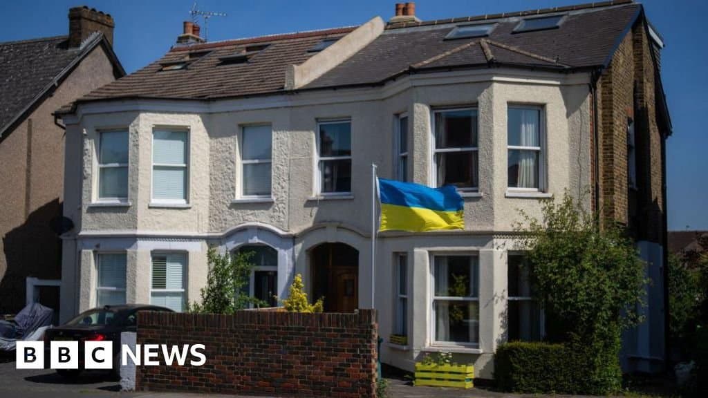 UK replaces Palantir‑based refugee‑matching system with in‑house platform, saving millions