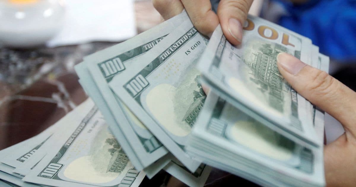 US Private Credit Defaults Hit Record 9.2% in 2025, Fitch Reports