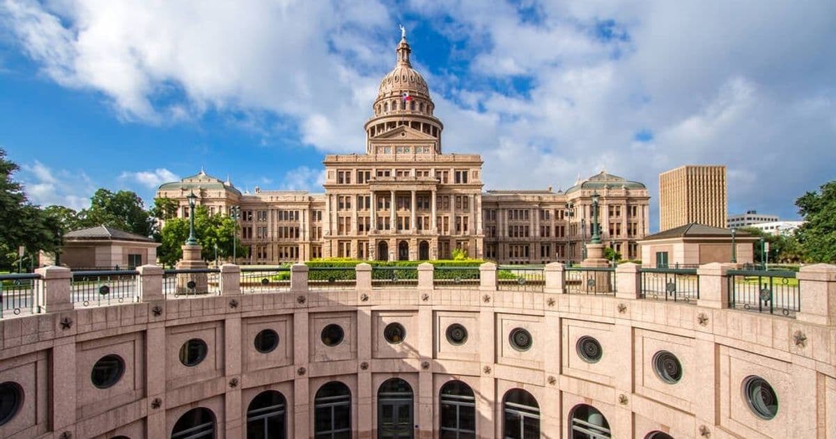 Federal Preemption and Industry Lobbying Reshape AI Compliance Landscape