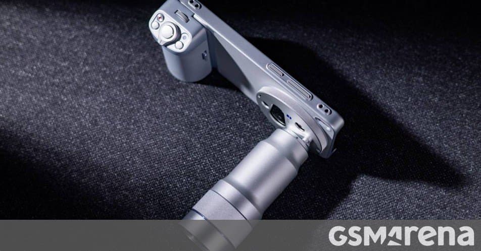 vivo X300 Ultra teaser reveals Photography Kit with 17x optical zoom