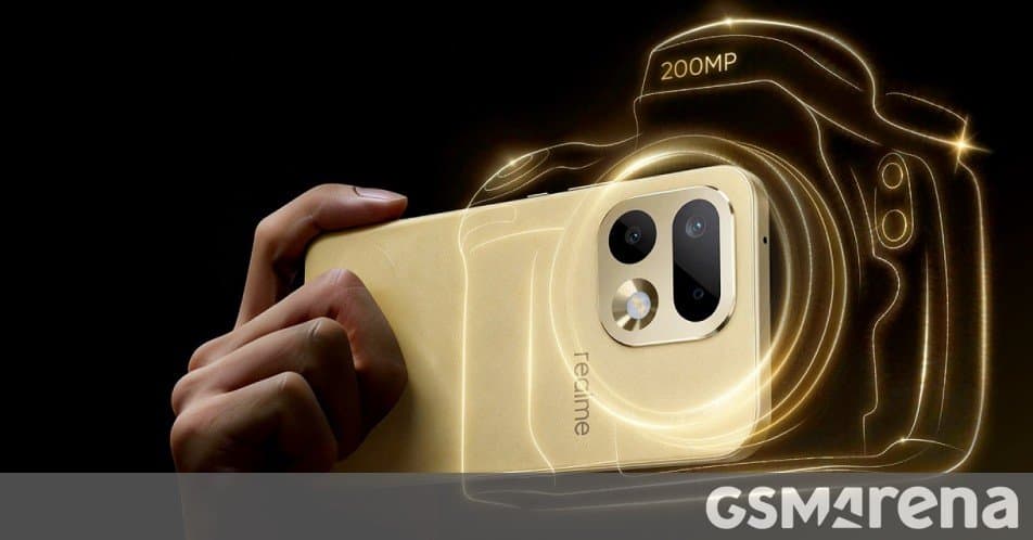 Weekly Poll Results: Realme 16 Pro+ Needs Price Cut, 16 Pro Needs Miracle to Succeed