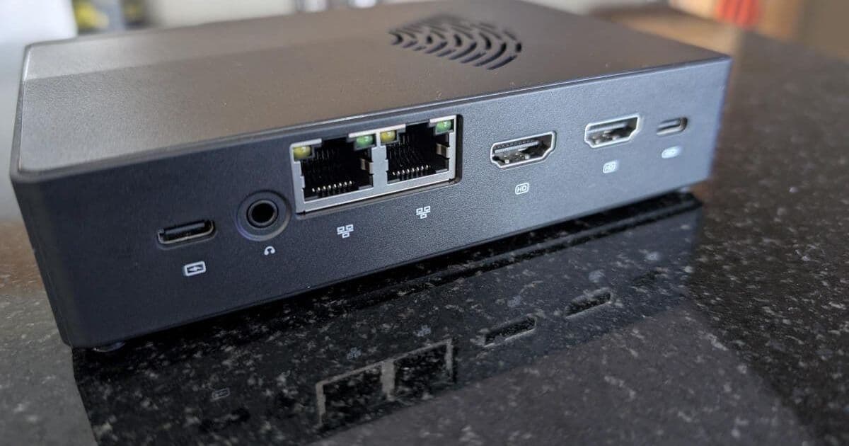 Xyber Hydra Isn’t a NAS. It’s a Bare-Metal Challenge to Power Users.