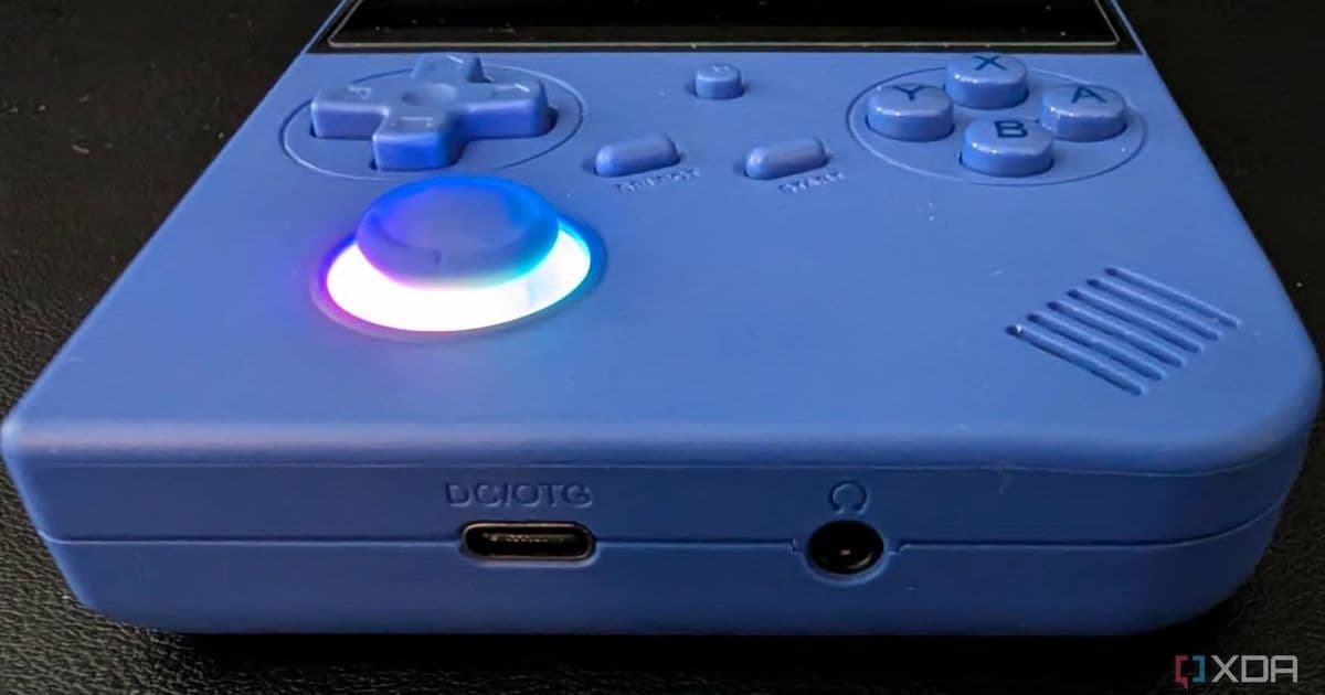 Anbernic now sells repair parts for its handhelds