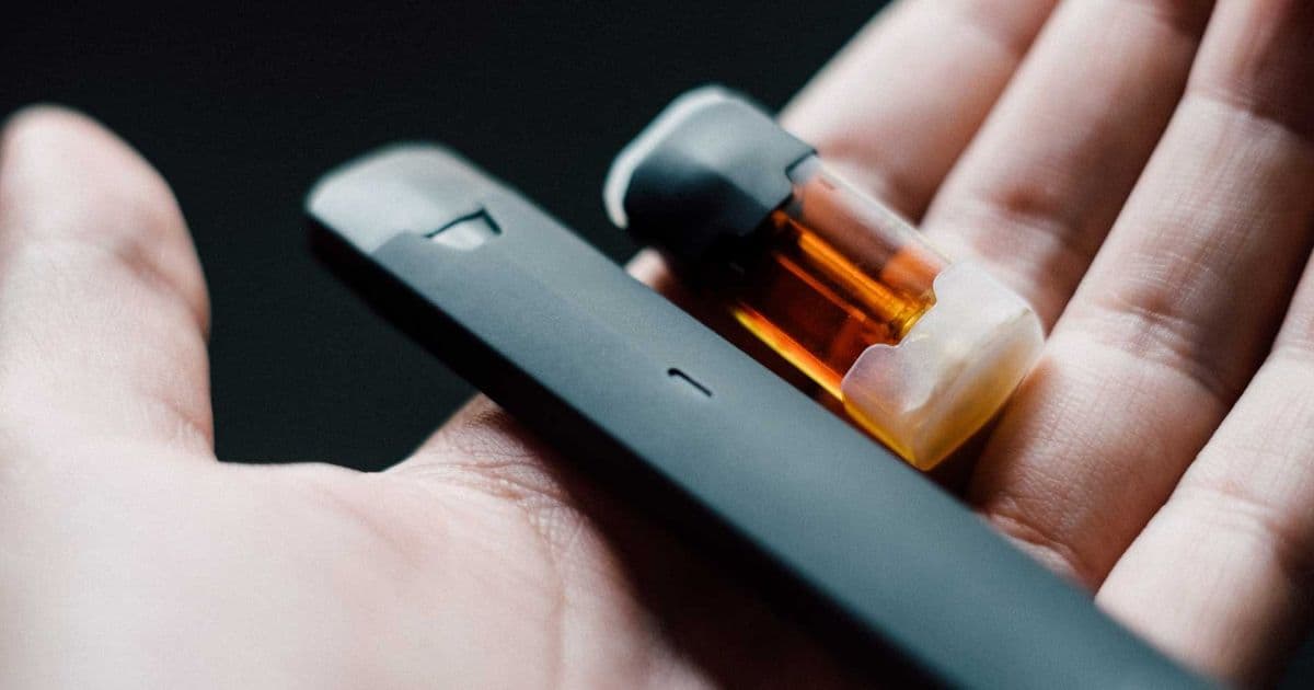 YouTuber proves 500 vape batteries can power a G-Wiz EV