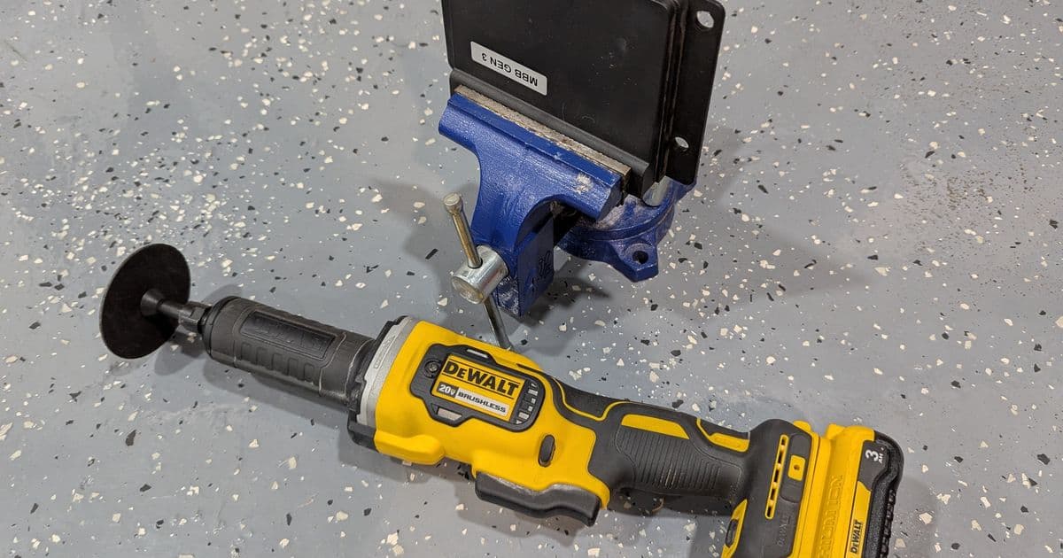 The Connected Motorcycle Paradox: How Innovation Outpaces Security in the Electric Vehicle Revolution