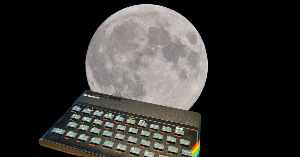 ZX Spectrum Flies Simulated Spacecraft Using BASIC, Python, and Serial — Kerbal Space Program Lunar Lander Powered by 1980s Hardware