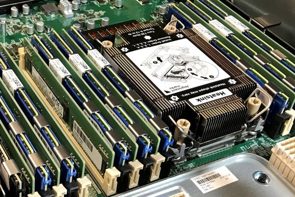 How 768 GB of Intel Optane Persistent Memory Enabled a Single‑GPU Trillion‑Parameter LLM Run