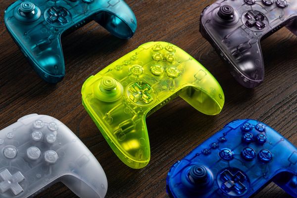 8BitDo's New Translucent Controllers Channel Nintendo 64's Prototype Colors