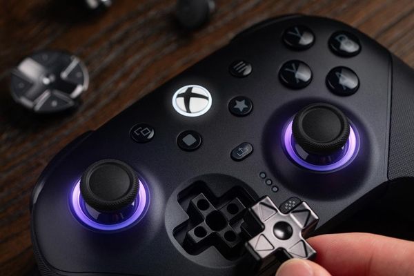 8BitDo Ultimate 3E Controller for Xbox: Modular Design Meets Premium Features