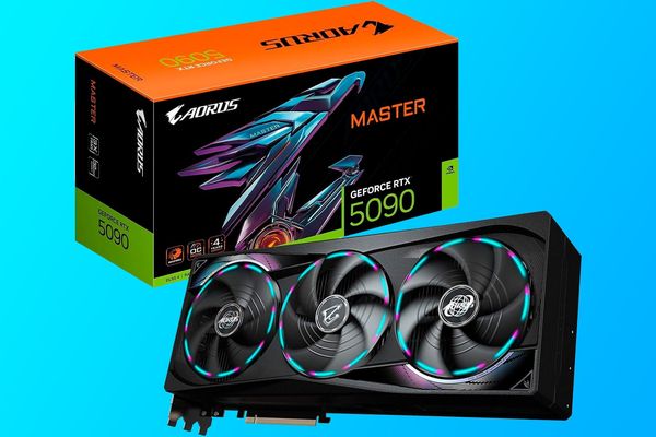 $999 RTX 5090 GPU scam claims 42 victims — fanny-pack bait-and-switch tactic employed by top-rated Amazon seller