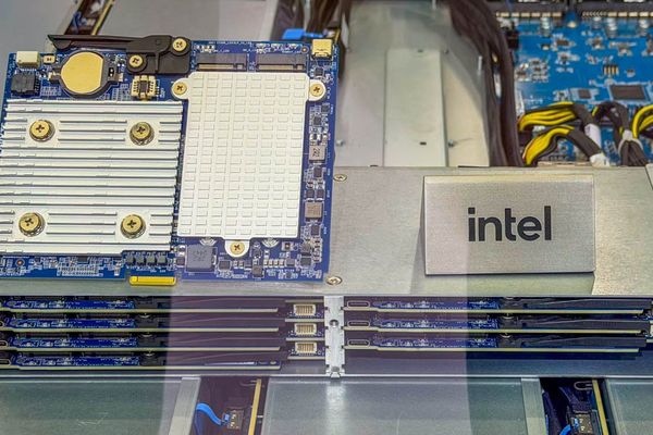 A 40-Node 1U Cluster Gigabyte R1C7-K0A-AS1 - ServeTheHome
