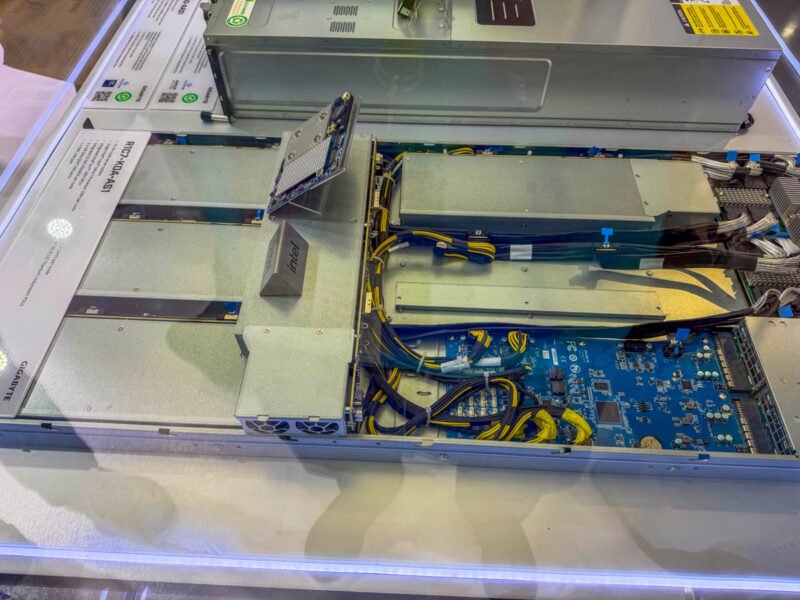 Gigabyte R1C7 K0A AS1 At Computex 2026 5x 8 Node Sleds And Power