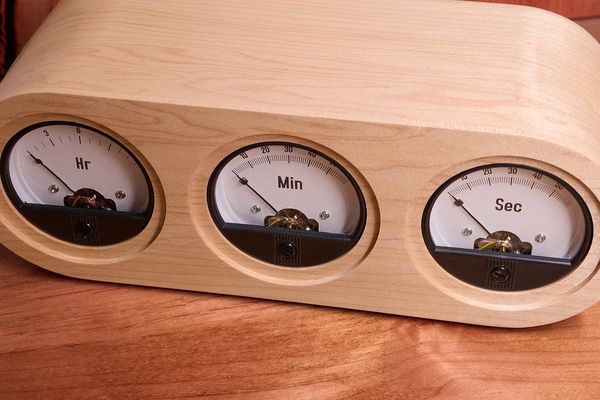 Building a Sleeker Voltmeter Clock – A Step‑by‑Step Guide