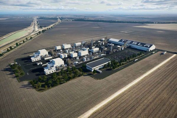 Tesla’s “acid‑free” lithium refinery discharges black wastewater into Texas ditch – what the data actually show