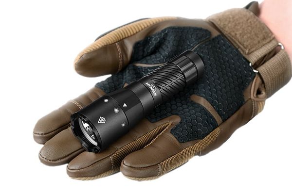 Acebeam W20: Pocket-sized LEP flashlight delivers 1,100 metre range
