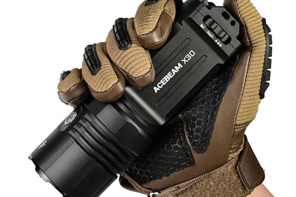 Acebeam X30 Flashlight Delivers 20,000 Lumens and 656-Yard Range, Launching with 25% Discount