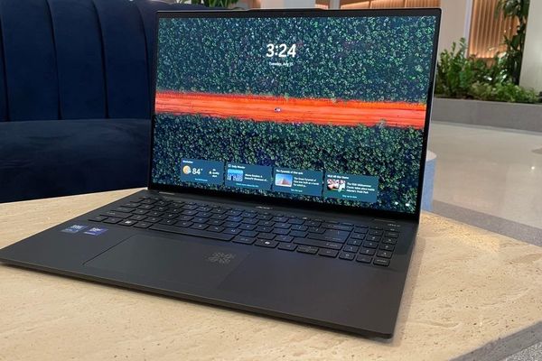 Acer Swift 16 AI Review: Premium OLED Powerhouse Defies Its Mid-Tier Price