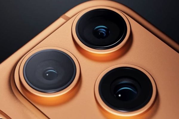 ACSI Study Reveals Samsung Leads in Cell Phone Satisfaction While Apple Watch Maintains Top Position