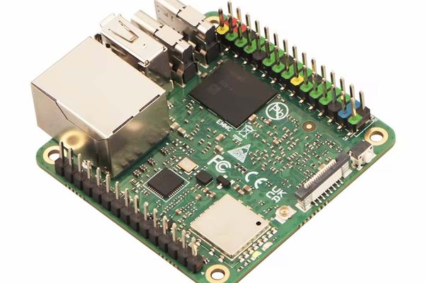 Radxa Cubie A7S Review: A Raspberry Pi Challenger With PCIe and USB-C Dominance