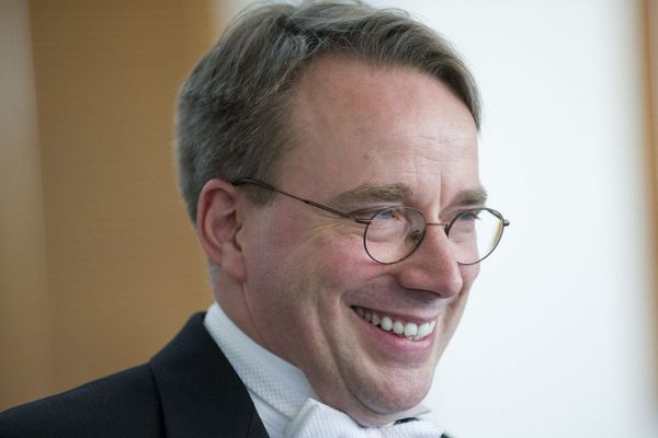 Linux Kernel Community Establishes First-Ever Succession Plan After 34 Years Under Linus Torvalds