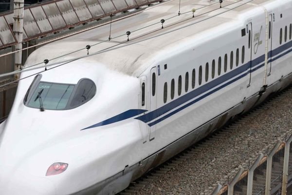 AI Boom and Price Hikes Lift 1 in 4 Japanese Profit Forecasts