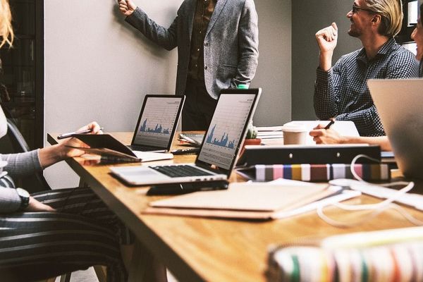 AI Marketing Doesn’t Fail Because of Tools, It Fails Because No One Owns the Coordination Layer