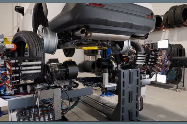 AI Robot Can Change Your Tires in Half the Time