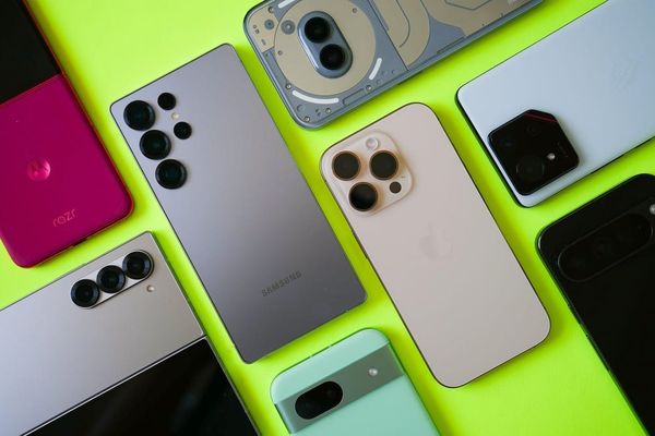 AI Titans and Speed Demons: The Smartphones Redefining 2025