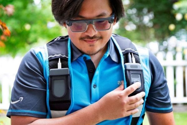 Amazon's Smart Glasses for Delivery Drivers: A Hands-Free Vision of Logistics and the Future of Wearables