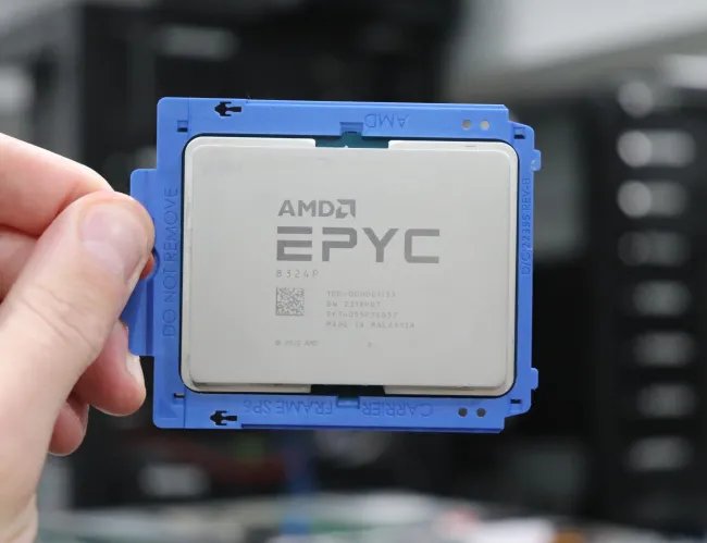 AMD EPYC 8004