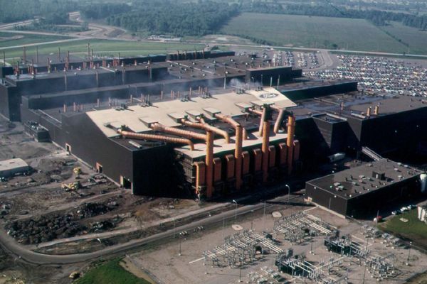 The First Robot-Related Fatality: How a 1979 Ford Casting Plant Accident Changed Industrial Safety