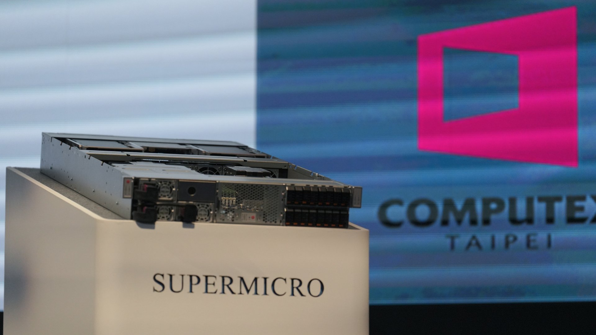 Super Micro Server rack