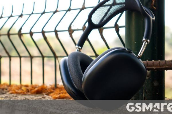 Apple AirPods Max 2 Review: Premium Design Meets Incremental Updates