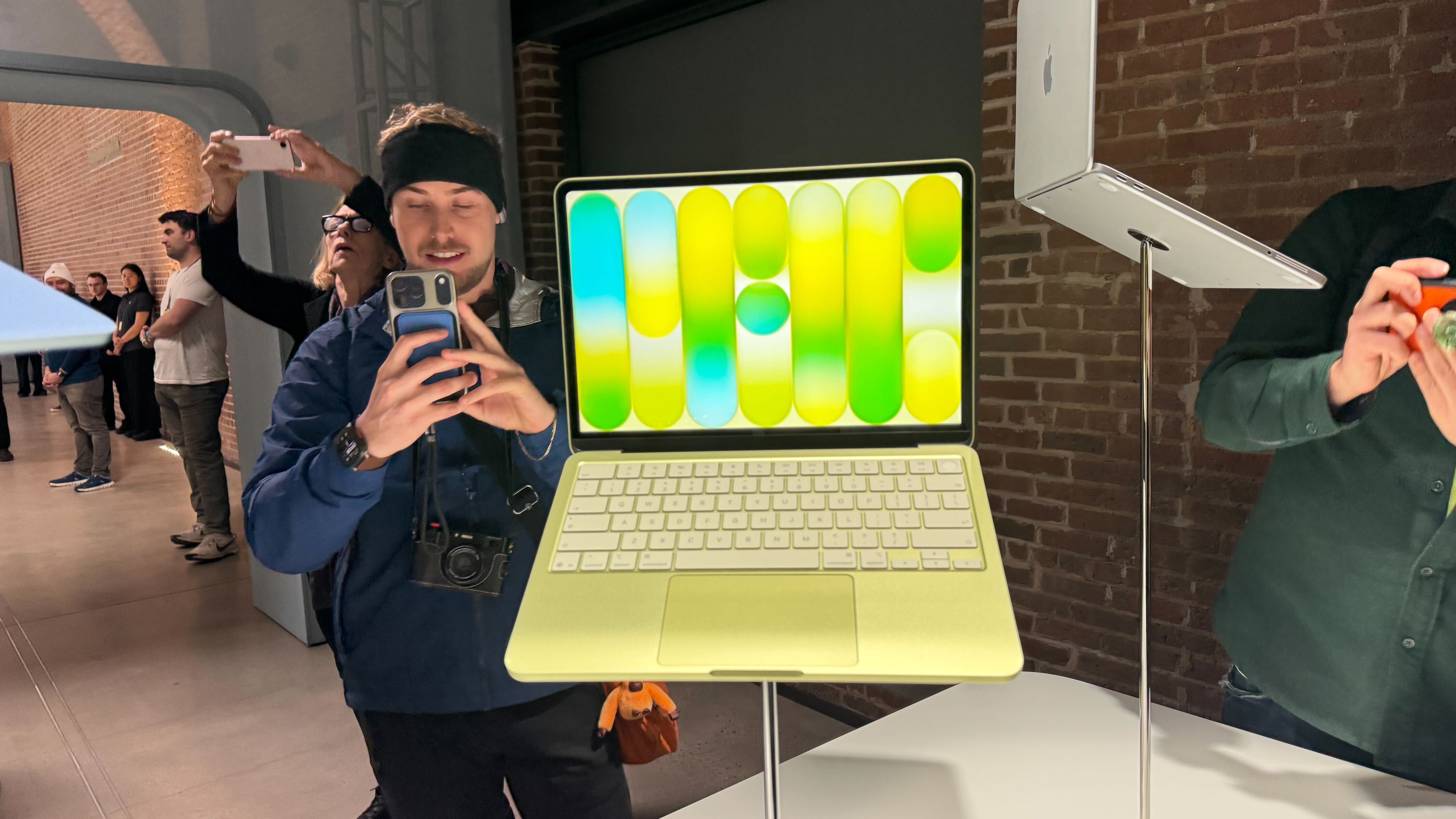 MacBook Neo