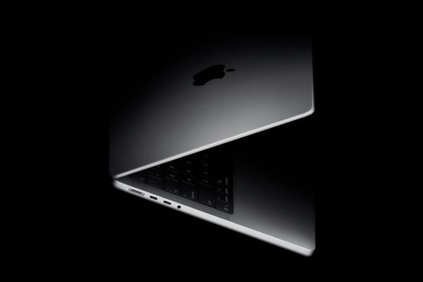 Apple Teases Major MacBook Pro Redesign: Thinner Body, OLED Display, and Touchscreen Capability Expected