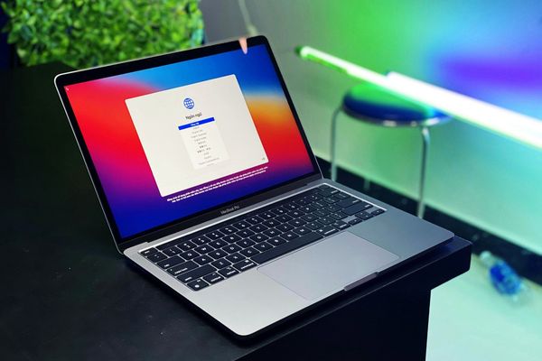 Apple MacBooks suffer performance degradation after 49 days due to macOS network time bomb bug