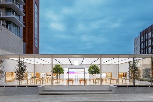 Apple Prepares Sales Coach App Launch with Liquid Glass Design and AI Chatbot
