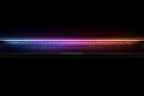 Apple Still Expected to Release 'Ultra' MacBook Pro with Touchscreen and OLED Display in 2026