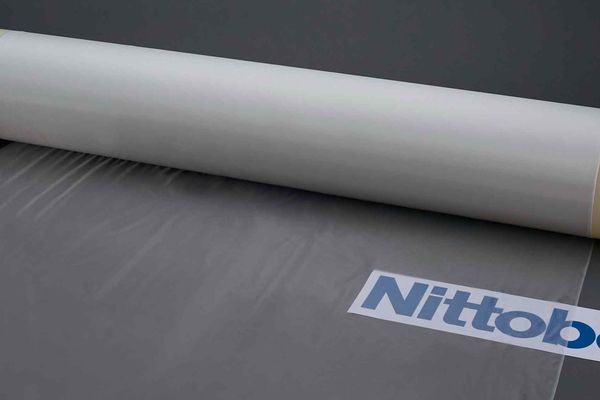 Apple supplier Nittobo to roll out improved glass cloth crucial to AI chips - Nikkei Asia